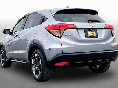 Used 2018 Honda HR-V EX image 11