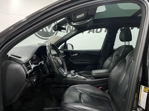 Used 2018 Audi Q7 3.0T Premium Plus w/ Premium Plus Package image 12