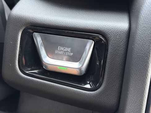 New 2026 GMC Yukon XL AT4 w/ AT4 Premium Package AWD/4WD image 8