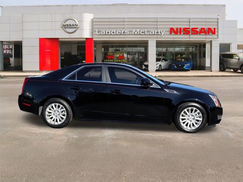 Used 2013 Cadillac CTS Luxury image 2