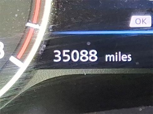 Used 2023 Nissan Sentra SV w/ SV Premium Package image 20