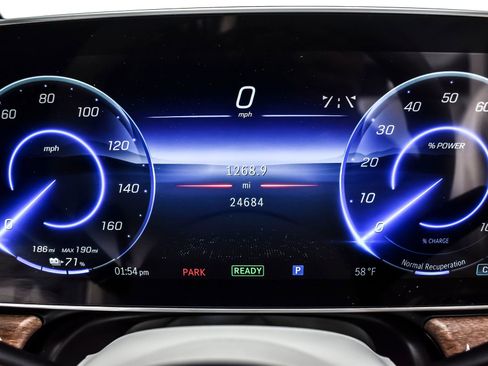 Used 2023 Mercedes-Benz EQE 500 4MATIC SUV image 16