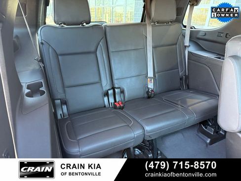 Used 2021 GMC Yukon Denali w/ Denali Premium Package image 31