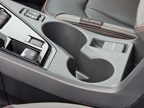 Certified 2025 Subaru Crosstrek 2.5i Limited w/ Popular Package #3A image 24