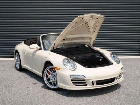Used 2011 Porsche 911 Carrera S RWD image 25