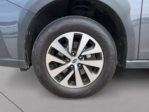 Used 2023 Subaru Outback Premium AWD/4WD image 24
