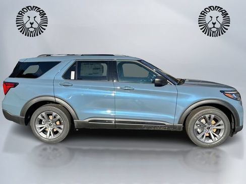 New 2026 Ford Explorer Active w/ Active Comfort Package AWD/4WD image 5