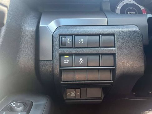 Used 2024 Toyota Tacoma TRD Sport RWD image 33