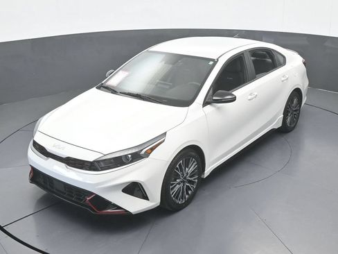 Used 2022 Kia Forte GT-Line w/ GT-Line Technology Package FWD image 41