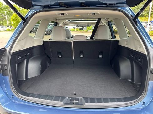 Used 2024 Subaru Forester Premium AWD/4WD image 15