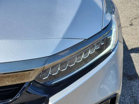 Certified 2022 Honda Accord Sport image 9