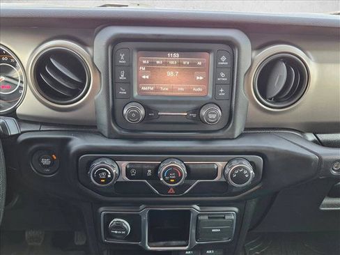 Used 2021 Jeep Gladiator Sport AWD/4WD image 14