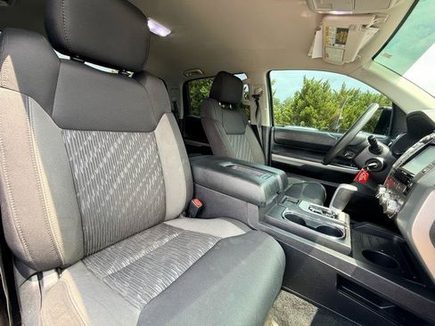 Used 2019 Toyota Tundra SR5 AWD/4WD image 23