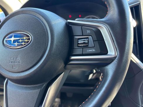 Used 2019 Subaru Crosstrek 2.0i Premium image 18