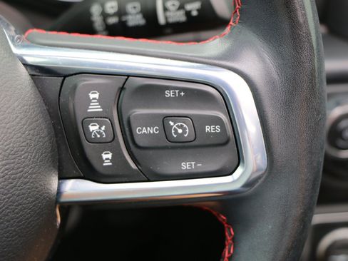 Used 2020 Jeep Wrangler Unlimited Rubicon w/ Quick Order Package 28Y Recon AWD/4WD image 17