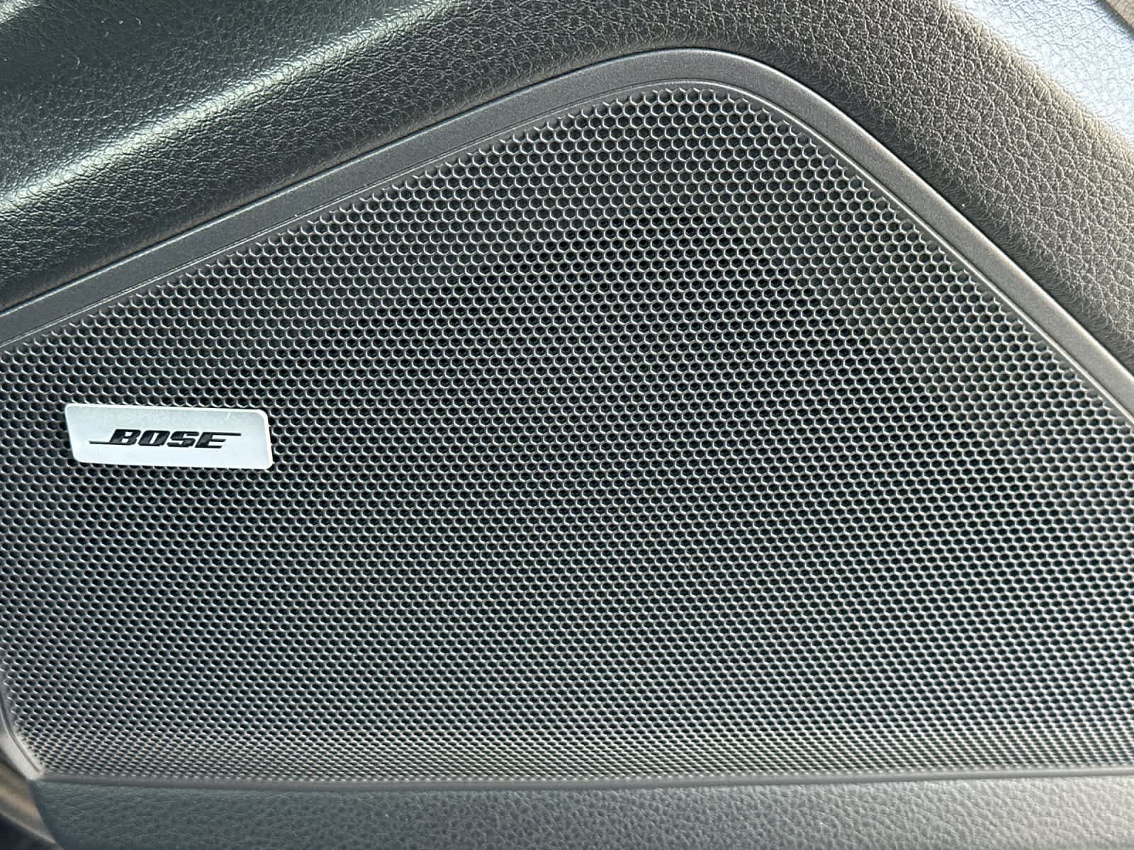 Certified 2025 Porsche Cayenne S AWD/4WD image 20