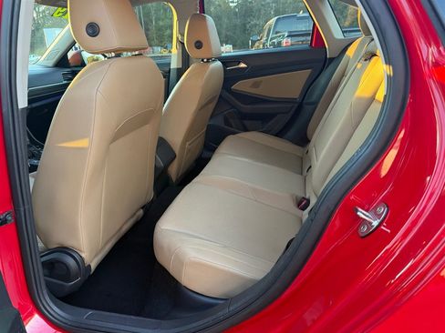 Used 2019 Volkswagen Jetta SEL image 13