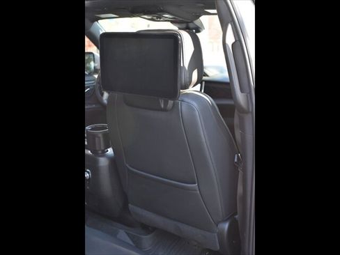 Used 2024 GMC Yukon Denali w/ Denali Reserve Package AWD/4WD image 32