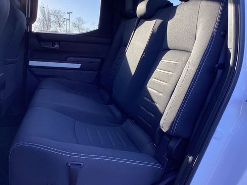 Used 2024 Toyota Tacoma TRD Off-Road image 16