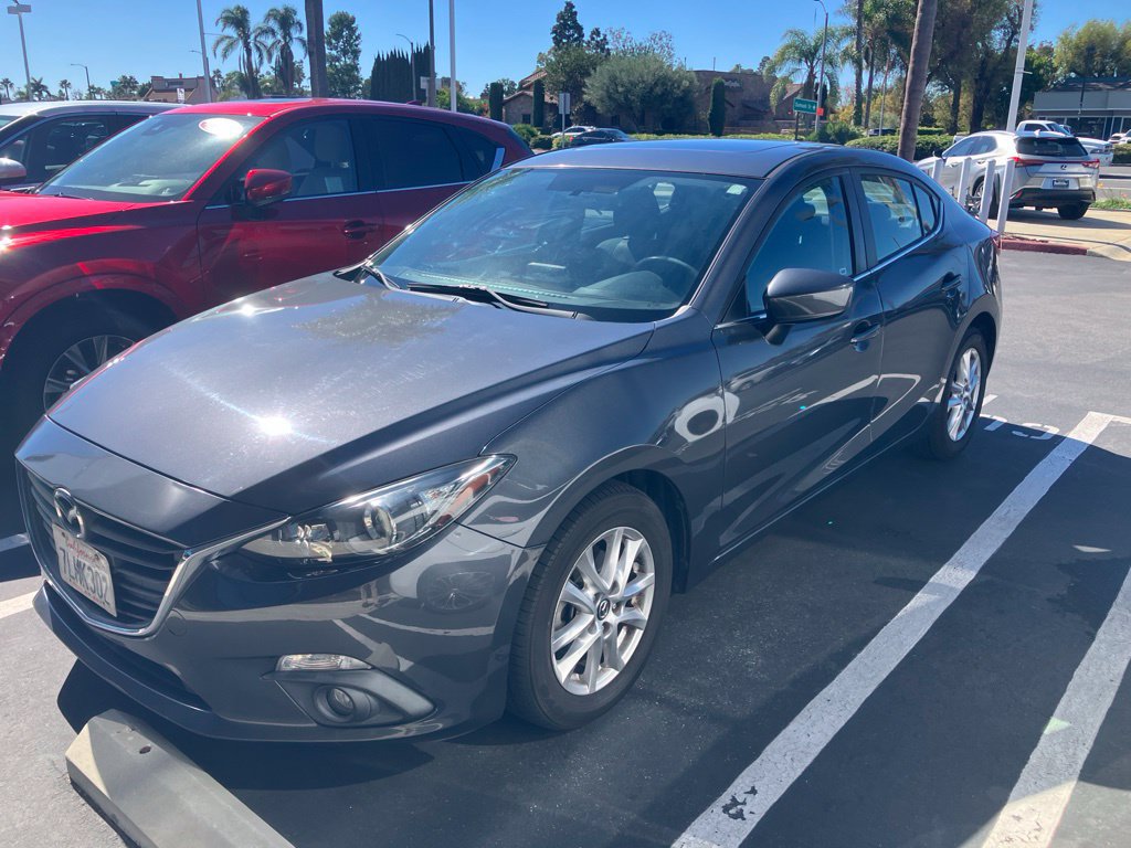 Used 2015 MAZDA MAZDA3 i Touring w/ Technology Package FWD image 1