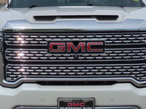 Used 2022 GMC Sierra 3500 Denali AWD/4WD image 45