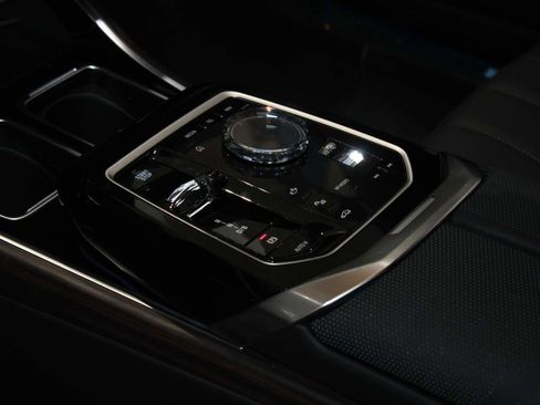 New 2026 BMW i7 eDrive50 w/ M Sport Package image 11