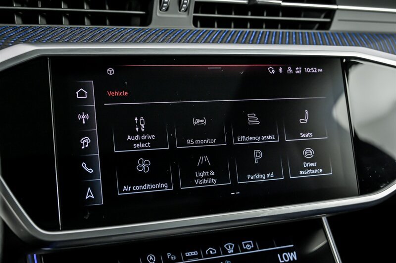 Used 2024 Audi RS 6 performance AWD/4WD image 30