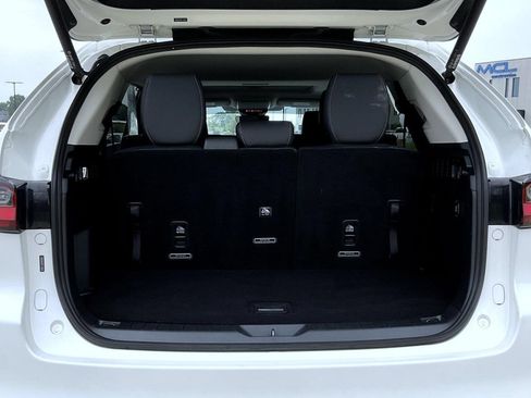 Used 2024 MAZDA CX-90 Plug-In Hybrid w/ Preferred AWD/4WD image 24