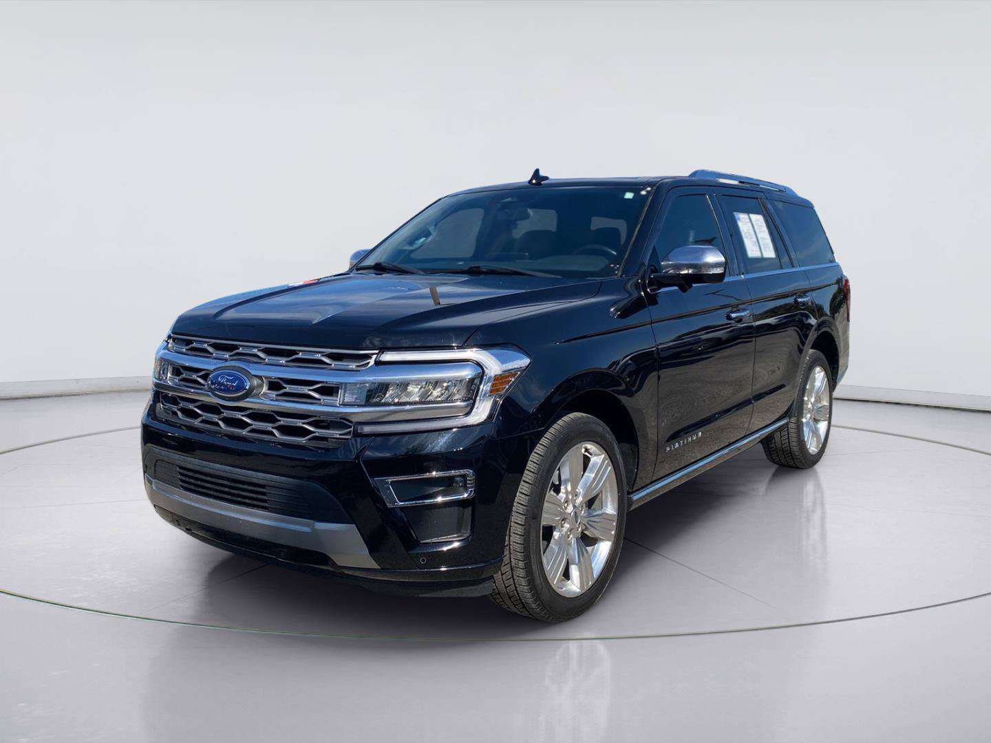 Used 2022 Ford Expedition Platinum RWD image 1