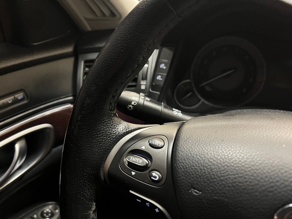Used 2018 INFINITI Q70 L 3.7 RWD image 41