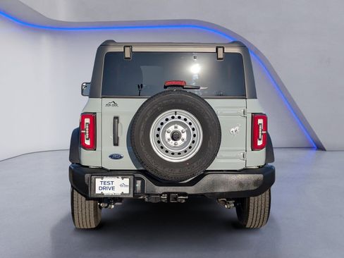 Used 2022 Ford Bronco Big Bend image 9