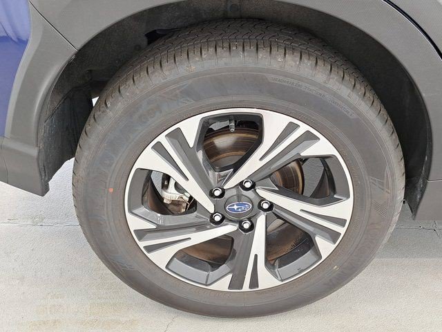 Used 2025 Subaru Crosstrek 2.5i Premium AWD/4WD image 35
