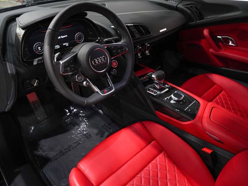 Used 2023 Audi R8 V10 performance AWD/4WD image 2
