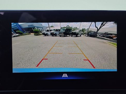 New 2026 Chevrolet Trax RS w/ Driver Confidence Package FWD image 24