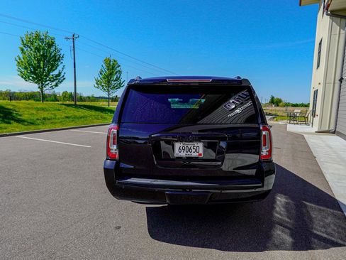 Used 2019 GMC Yukon XL Denali w/ Denali Ultimate Package RWD image 32