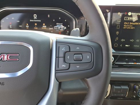 New 2026 GMC Sierra 1500 SLT w/ SLT Premium Plus Package AWD/4WD image 11