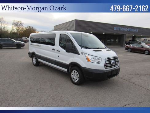 Used 2019 Ford Transit 350 XLT image 17