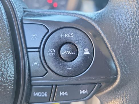 Certified 2024 Toyota Corolla Cross L image 26