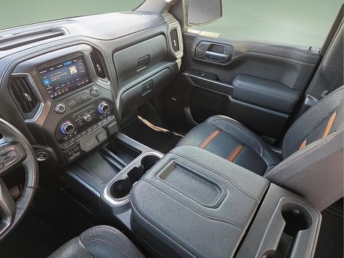Certified 2022 GMC Sierra 1500 AT4 w/ AT4 Premium Package image 12