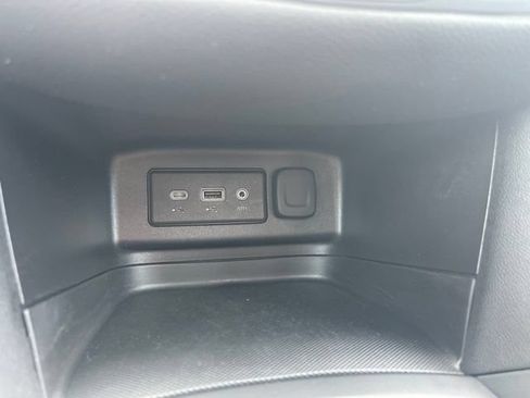Used 2024 Chevrolet Equinox RS w/ LPO, Floor Liner Package FWD image 26