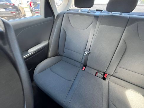 Used 2025 Kia K4 FWD image 65