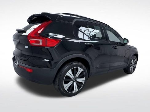 Used 2023 Volvo XC40 Recharge Plus AWD/4WD image 8