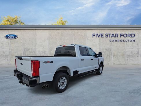 Certified 2025 Ford F250 XLT image 8