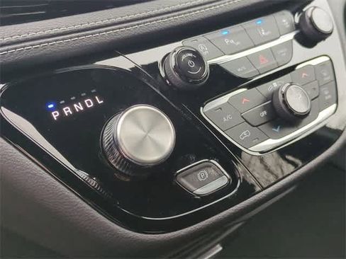 New 2026 Chrysler Pacifica Select w/ S Appearance Package image 32