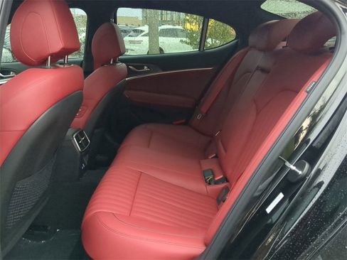 Used 2025 Genesis G70 2.5T w/ Sport Prestige Package image 12