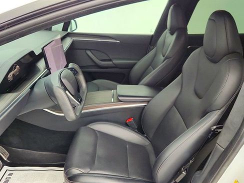 Used 2024 Tesla Model X image 27