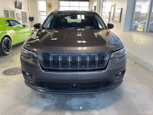 Used 2020 Jeep Cherokee Latitude Lux w/ Comfort/Convenience Group image 2