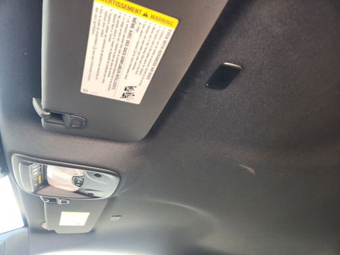 Used 2024 Chevrolet Colorado W/T image 29