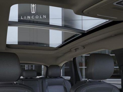 New 2026 Lincoln Nautilus Reserve image 22