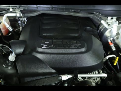 Used 2022 RAM 2500 Big Horn w/ Level C Equiment Group image 22